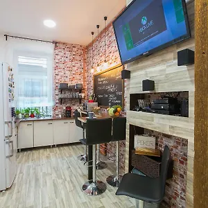 Hostal Friends &, Budapest
